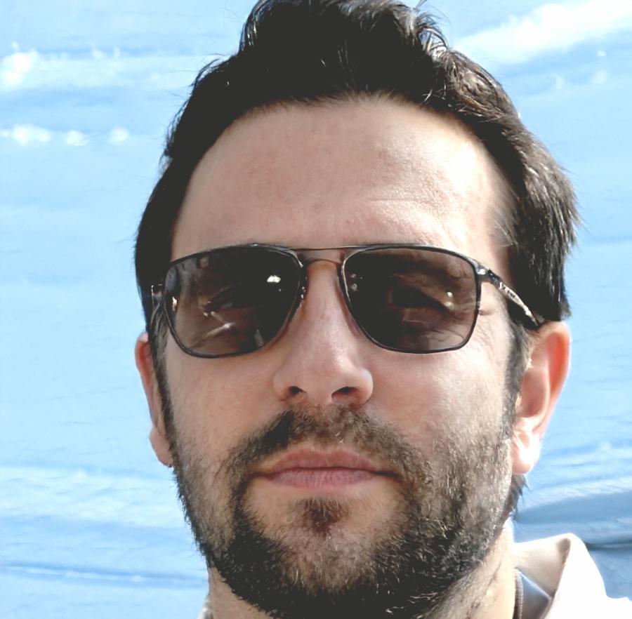Instructor David Ruiz